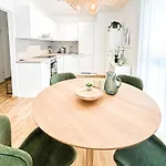 Zentrales Business Mit Schlafzimmer Appartement Wiener Neustadt
