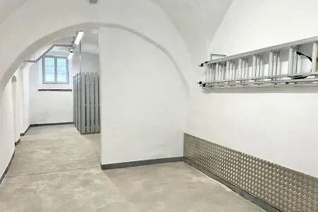 Modern 2 In Downtown Apartment *