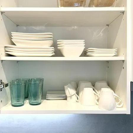 아파트 Zentrales Business Mit Schlafzimmer