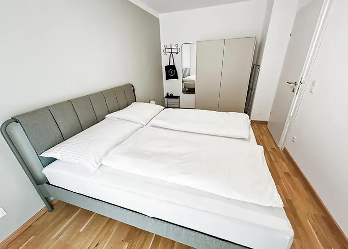 Zentrales Business Mit Schlafzimmer Wiener Neustadt